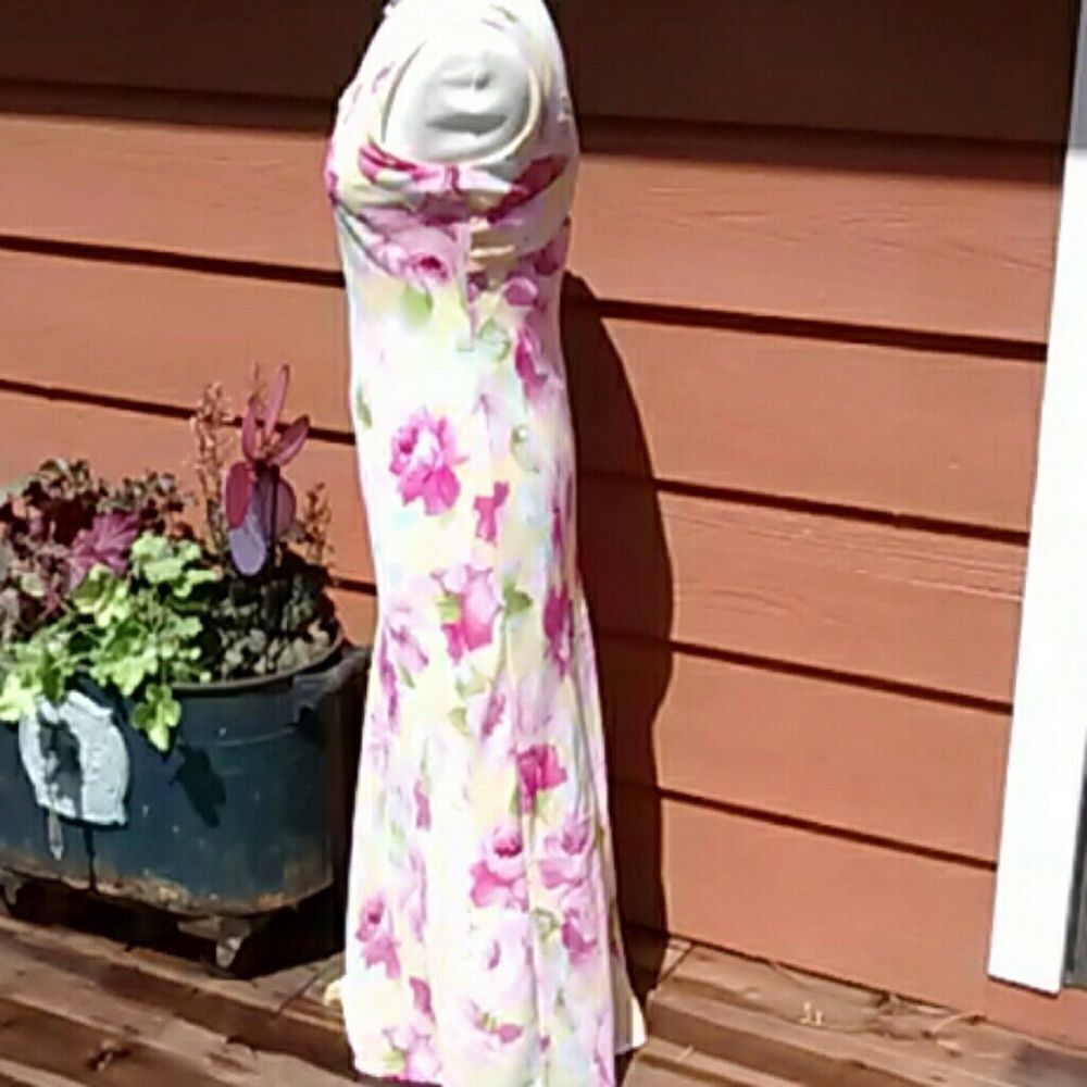 Be Smart Ultimate Tea  Dress V - Picture 4 of 9